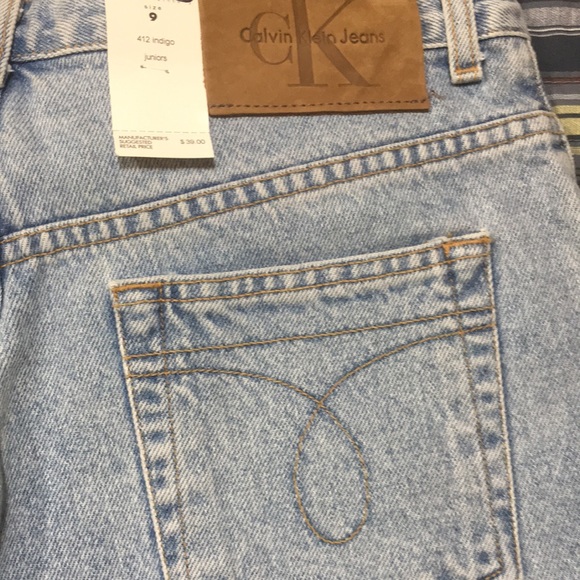 New! Calvin Klein Y2K Enzyme Wash High Waist Easy Fit Button Fly Jean Short sz 9 - Picture 7 of 10